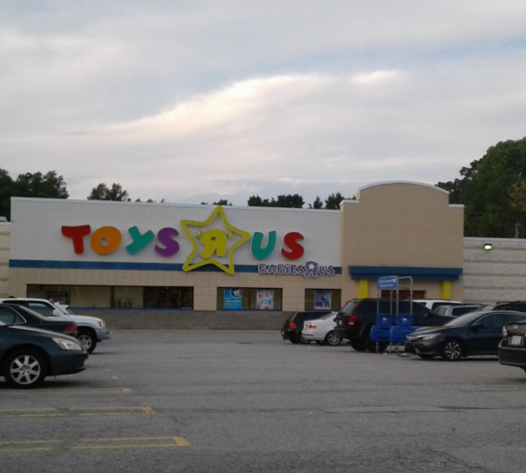 Toys"R"Us (Greensboro,&nbspNC)